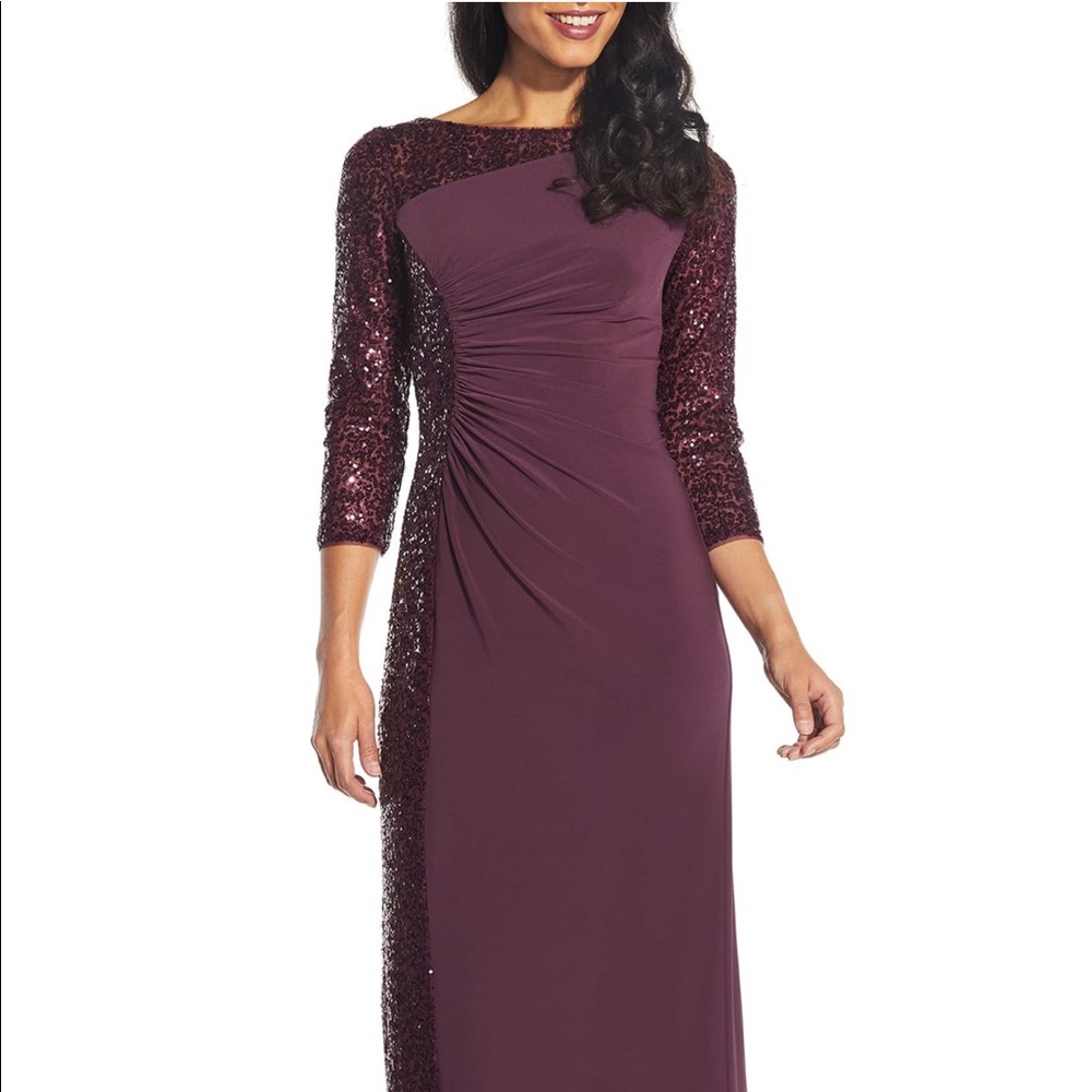 Beautiful brand new Adrianna Papell gown